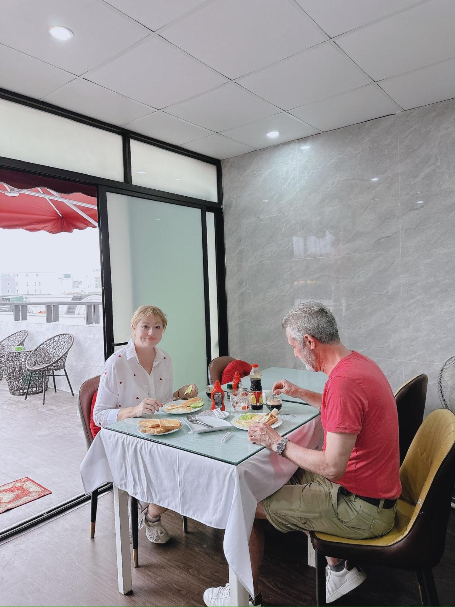 Golden Rose Premium Hotel Hanoj Exteriér fotografie
